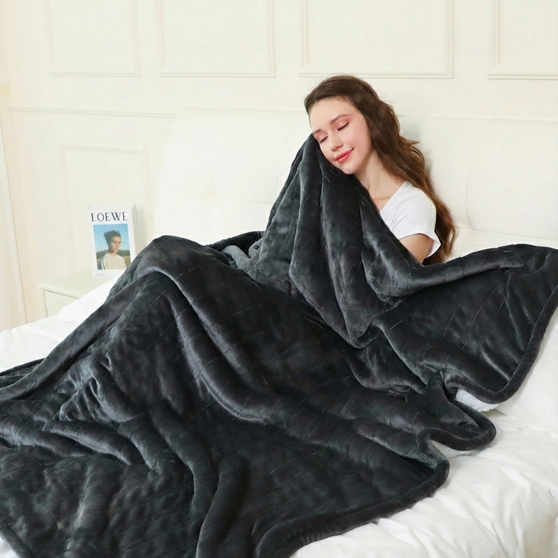 Espen | Heated Blanket for Bed and Sofa in Soft Fleece