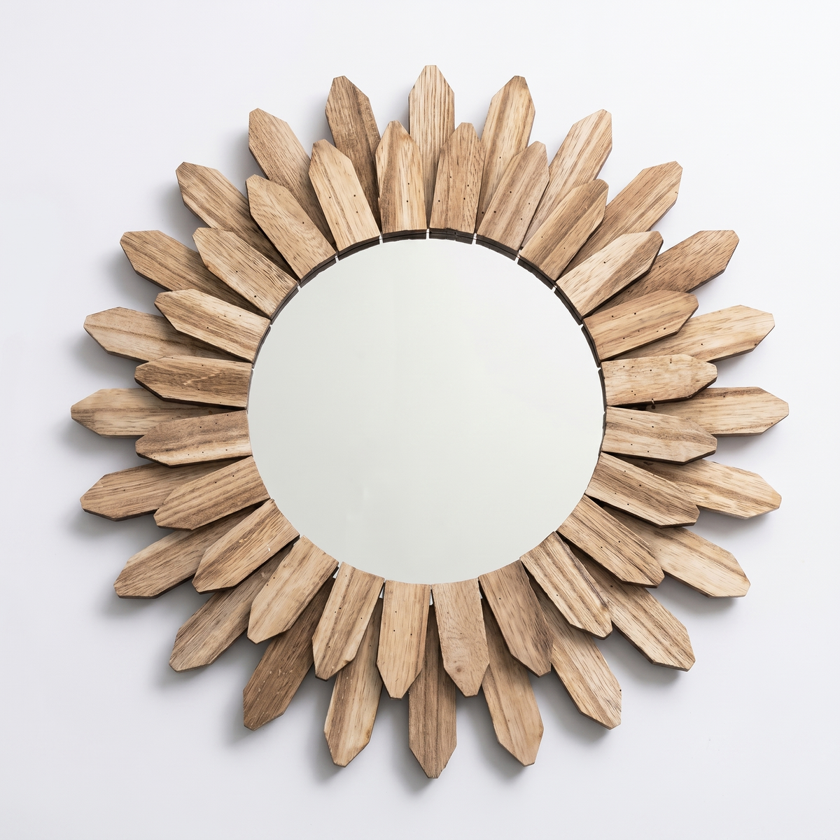 Layered wood creates natural depth