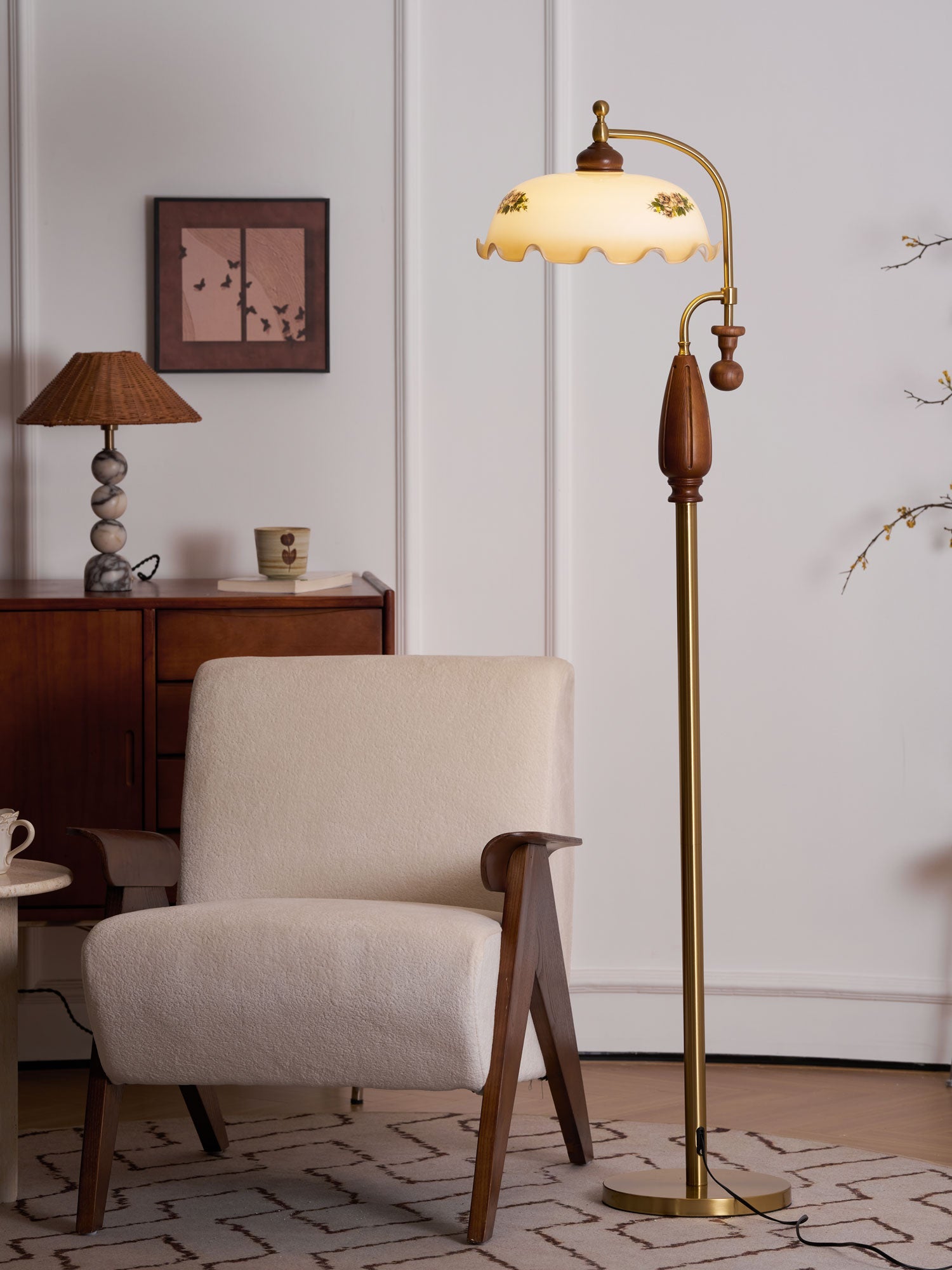 Laurent | Floor Lamp with Frosted Glass and Iron Frame for Living Room