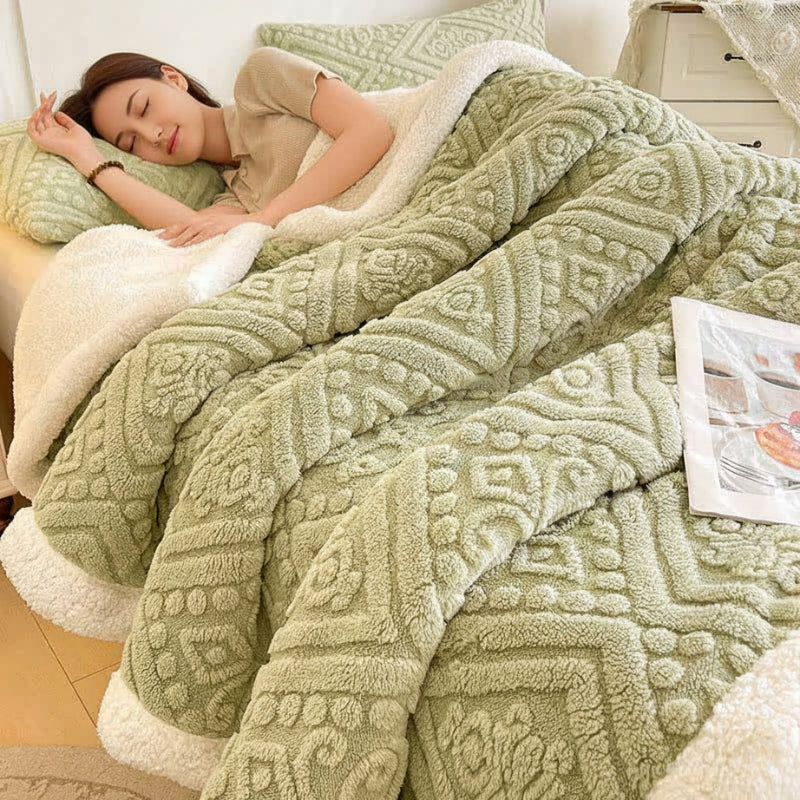 Victor | Warm Weighted Blanket in Embossed Fleece for Bedroom