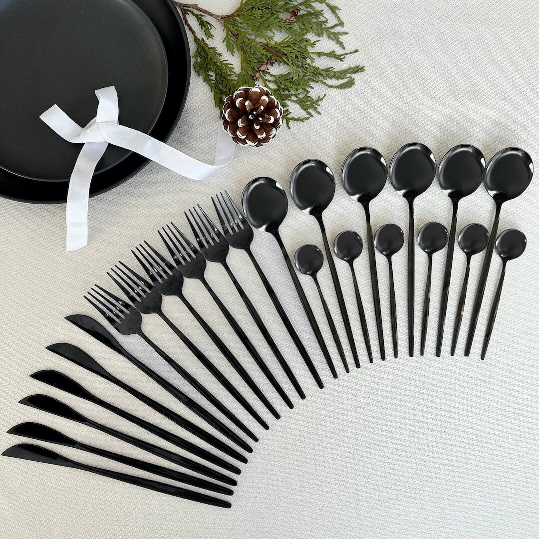 Torben | Stainless Steel Cutlery Set in Matte Black – 24 Piece for Contemporary Dining