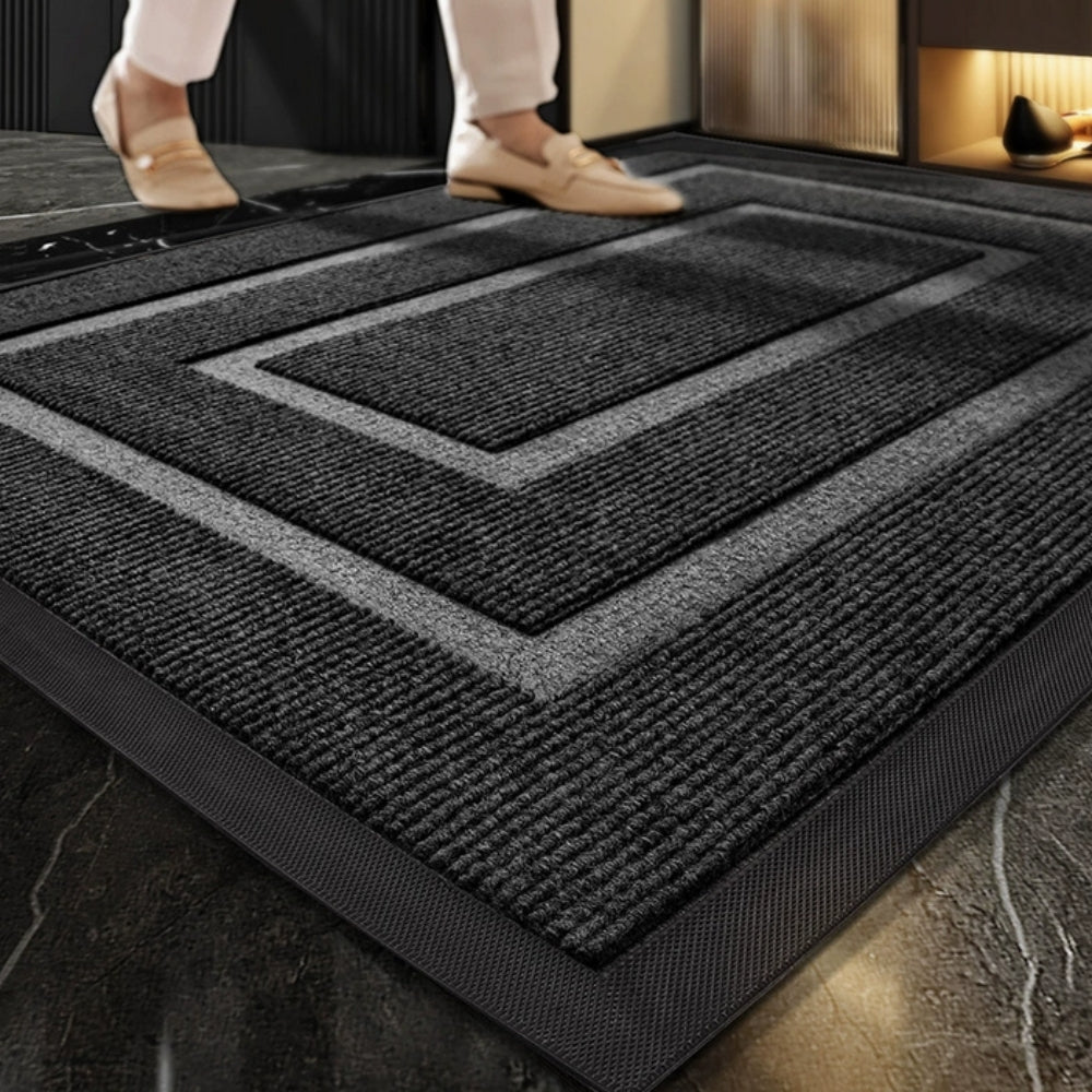 Estelle | Curved Thread Line Rug with Non-Slip Rubber Backing