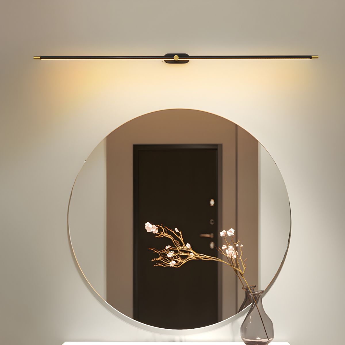 Marlowe | Modern Wall Lamp with Linear Minimalist Design