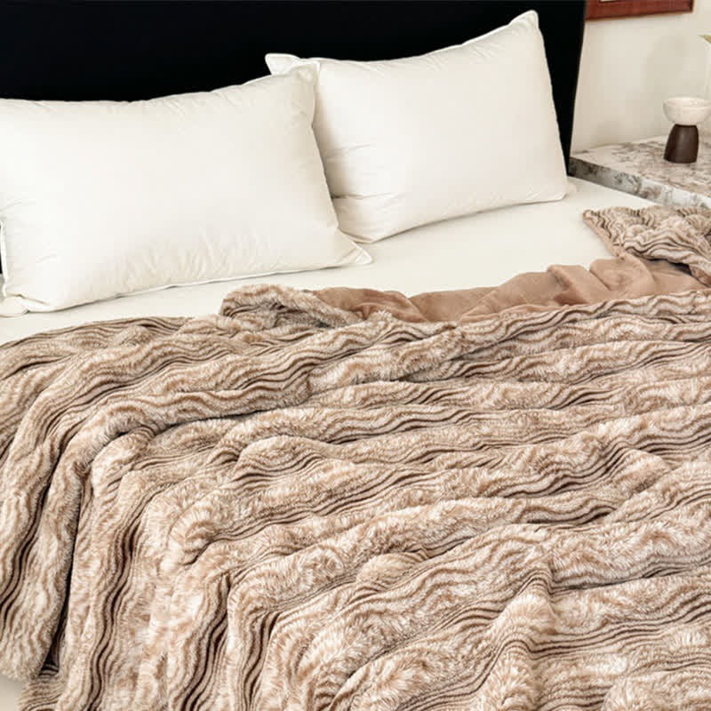 Axelle | Warm Weighted Blanket for Bedroom or Sofa