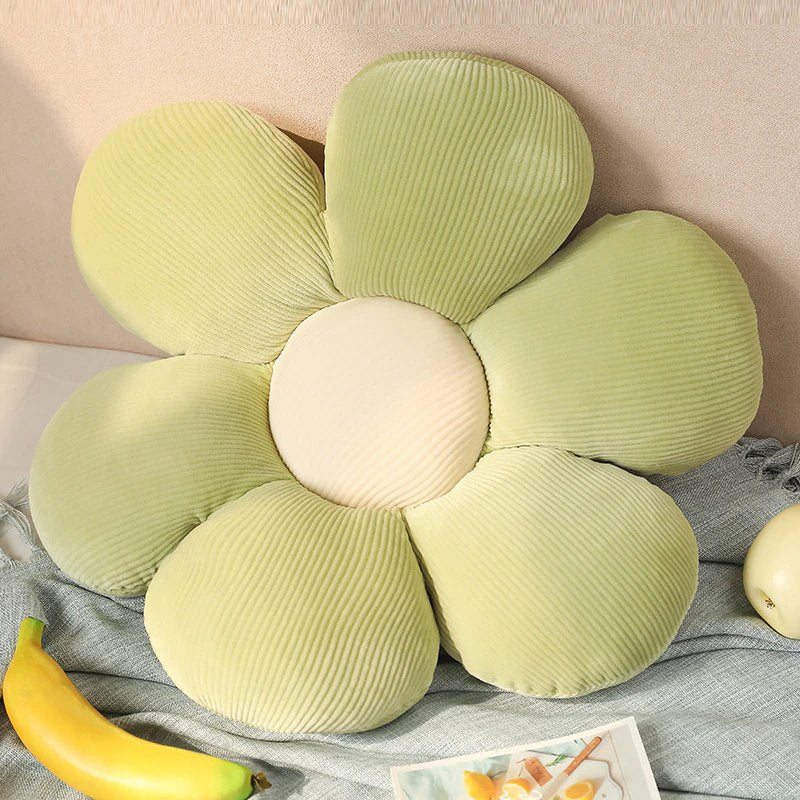 Aurelie | Flower-Shaped Decorative Pillow for Sofa or Bedroom