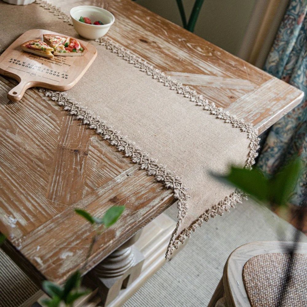 Léonie | Jute Table Runner for Kitchen or Dining Room