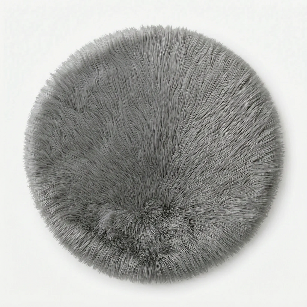 Lucienne | Soft Plush Velvet Rug with Non-Slip Backing for Living Room