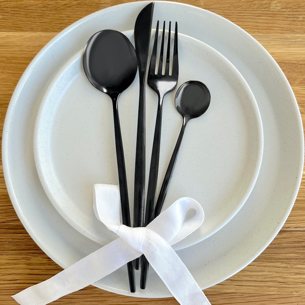 Torben | Stainless Steel Cutlery Set in Matte Black – 24 Piece for Contemporary Dining