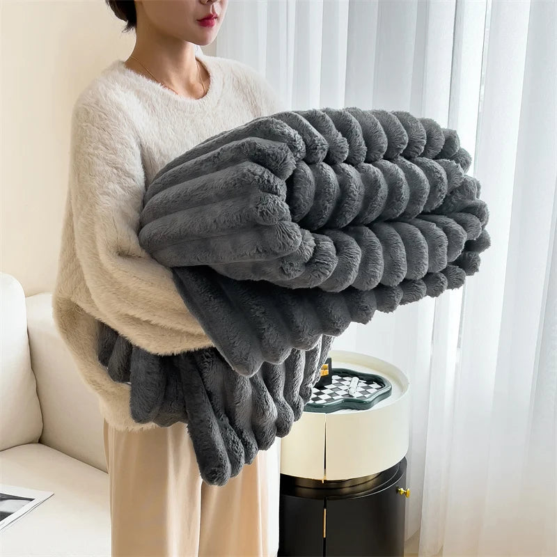 Maja | Warm Weighted Blanket for Bedroom or Living Room