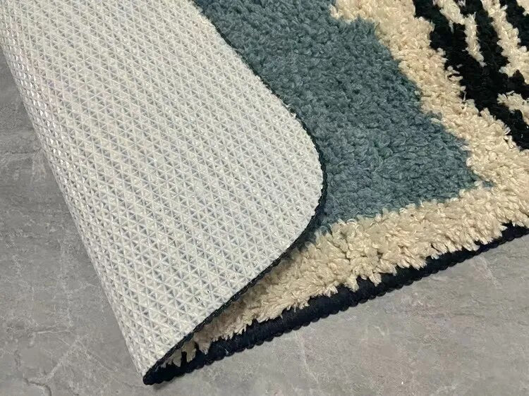 Disa | Modern Anti-Slip Bathroom Rug with Soft Polyester