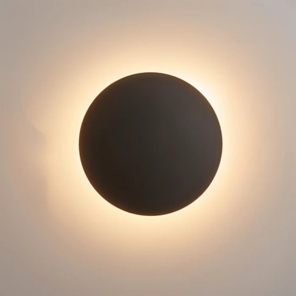 Hadro | LED Wall Light for Modern Interior Spaces