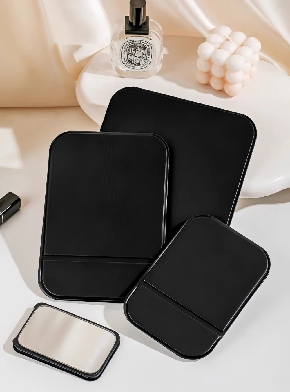 Fleur | Portable Desk Mirror for Students and Travel