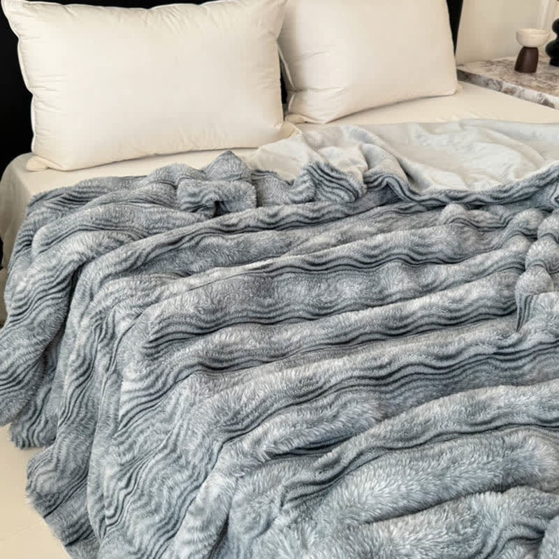 Axelle | Warm Weighted Blanket for Bedroom or Sofa