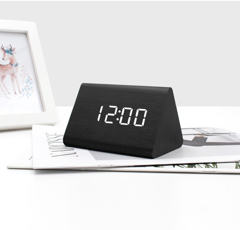 Kasper | Digital Alarm Clock for Bedroom in Modern Wood Finish