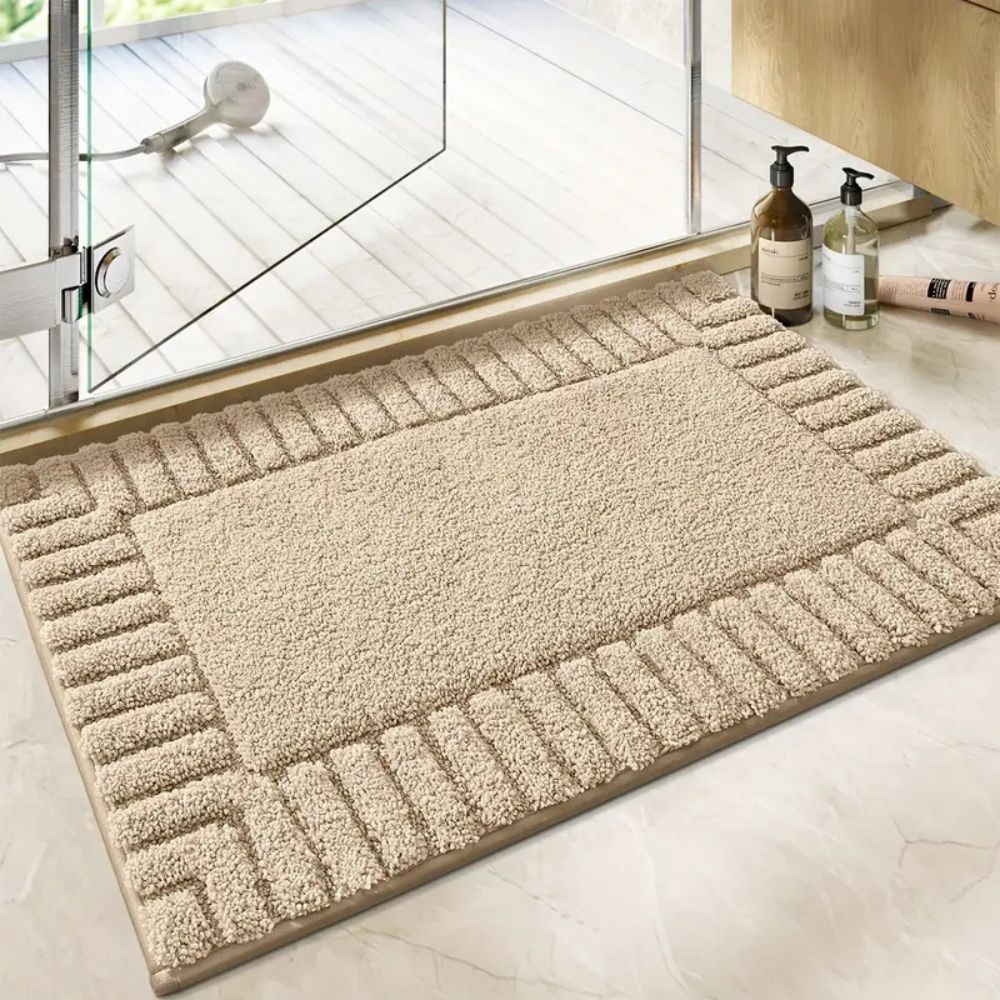 Eloise | Quick Dry Non-Slip Bathroom Rug with Minimalist Stripe