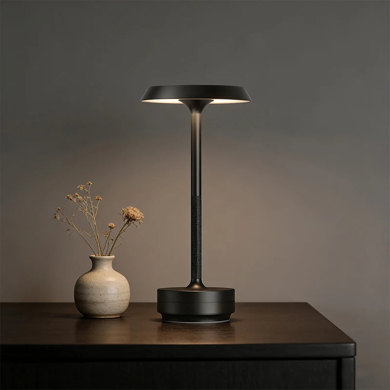 Signe | Rechargeable USB Table Lamp with Touch Sensor in Gold and Black
