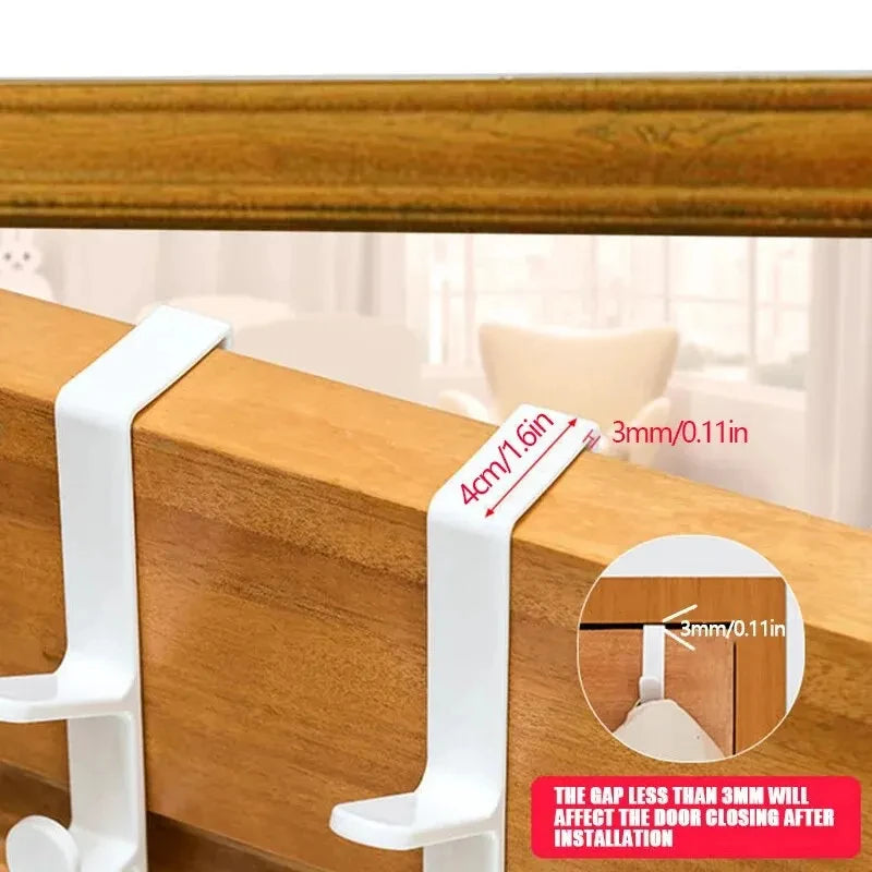 Oskar | Over Door Clothing Hanger for Bedroom Organisation