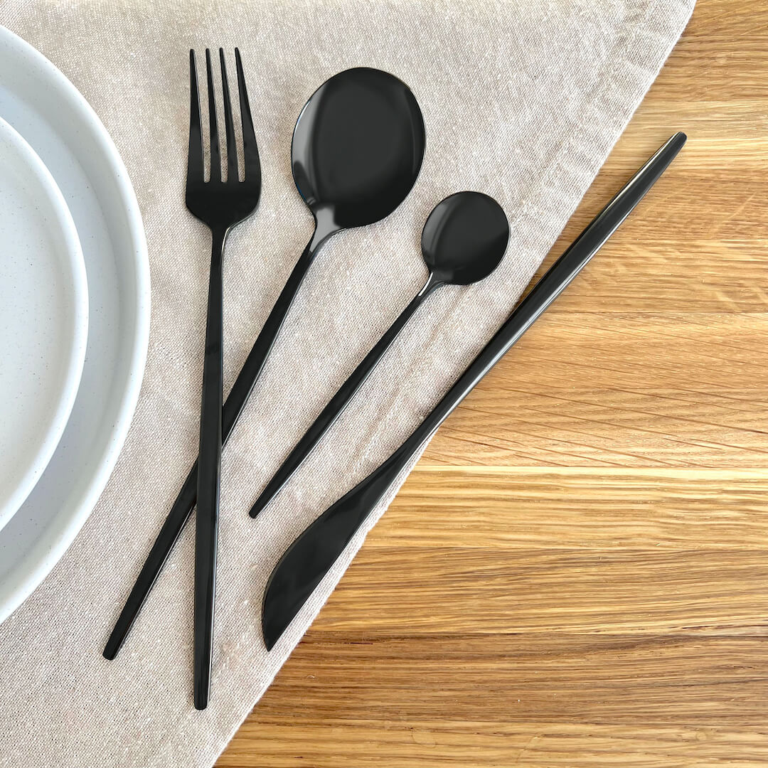 Torben | Stainless Steel Cutlery Set in Matte Black – 24 Piece for Contemporary Dining