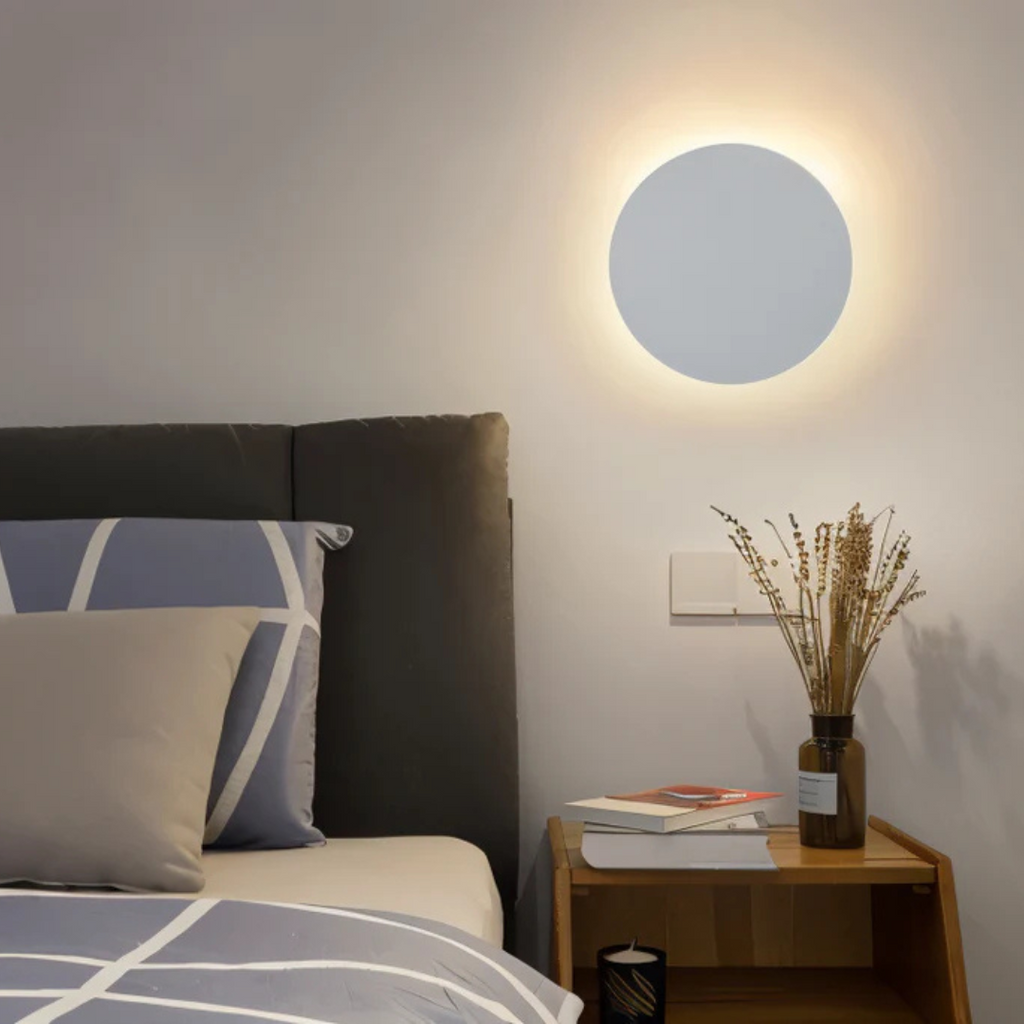 Hadro | LED Wall Light for Modern Interior Spaces
