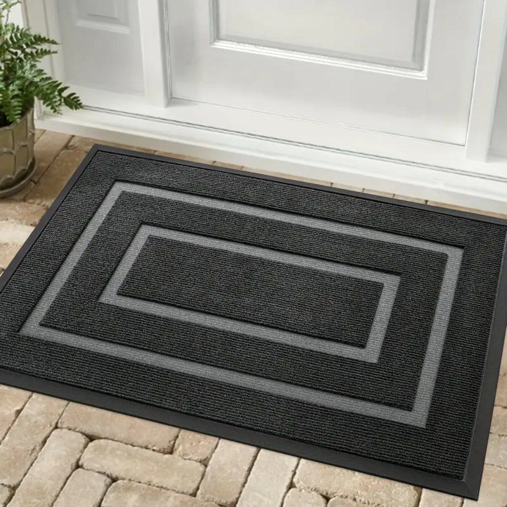 Estelle | Curved Thread Line Rug with Non-Slip Rubber Backing