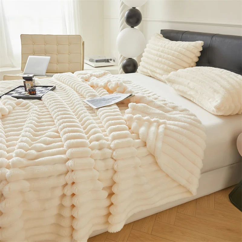 Saga | Warm Weighted Blanket for Winter Bedrooms
