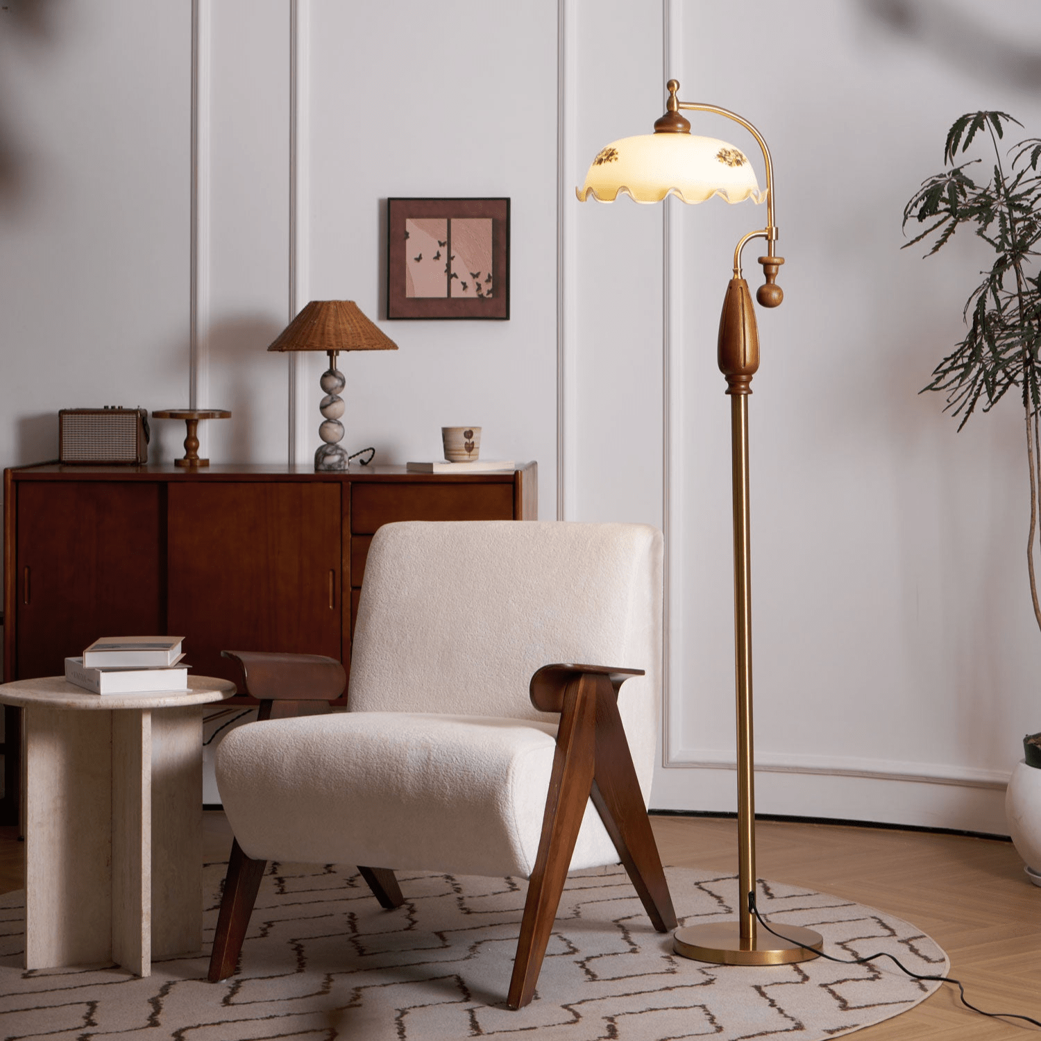 Laurent | Floor Lamp with Frosted Glass and Iron Frame for Living Room