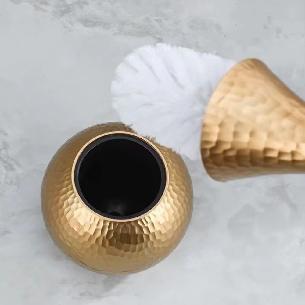 Nino | Toilet Brush with Closed Base for Bathroom