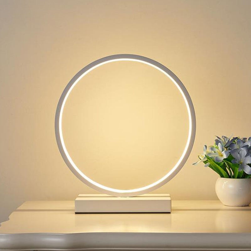 Nanna | Modern Ring Table Lamp for Bedroom & Living Room